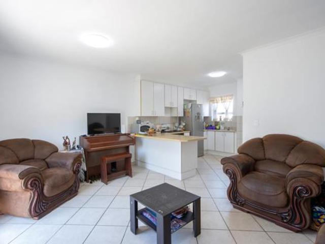 3 Bedroom Townhouse in Strand Central