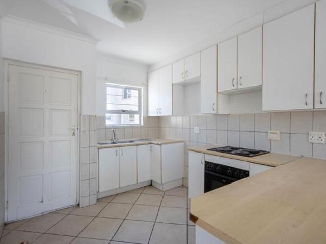 3 Bedroom Townhouse in Strand Central