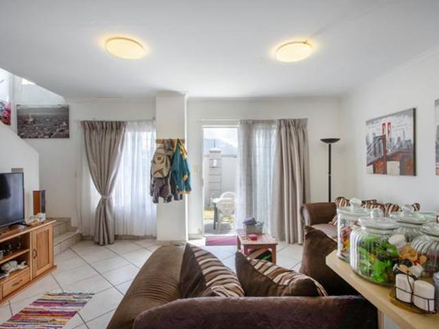 3 Bedroom Townhouse in Strand Central