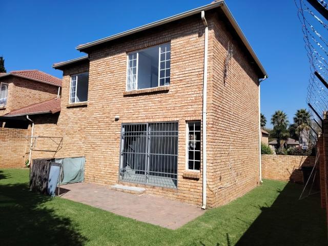 3 Bedroom Townhouse in Strubens Valley