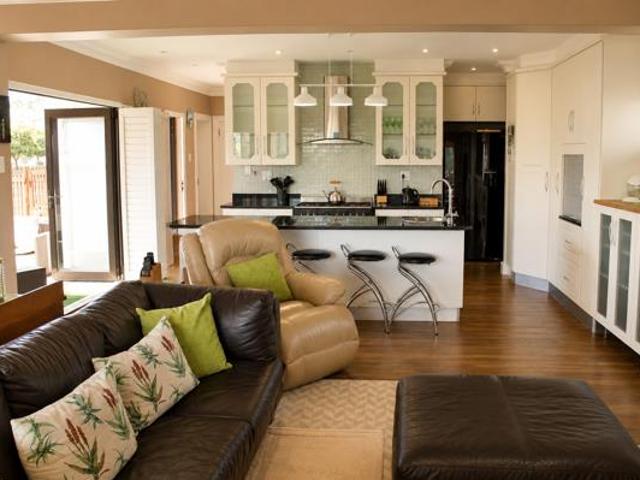 3 Bedroom Townhouse in Summerstrand