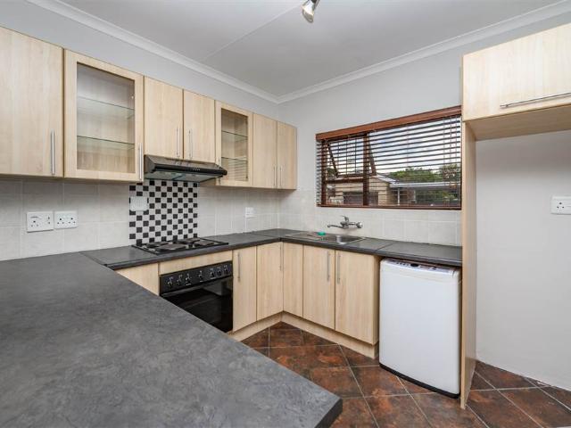 3 Bedroom Townhouse in Summerstrand