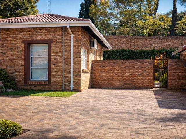 3 Bedroom Townhouse in Sundowner