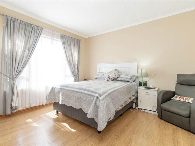 3 Bedroom Townhouse in Sundowner