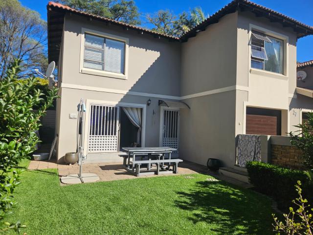 3 Bedroom Townhouse in Sundowner