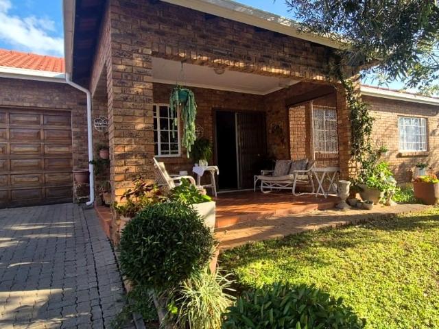 3 Bedroom Townhouse in Safari Gardens