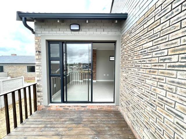 3 Bedroom Townhouse in Salisbury Park