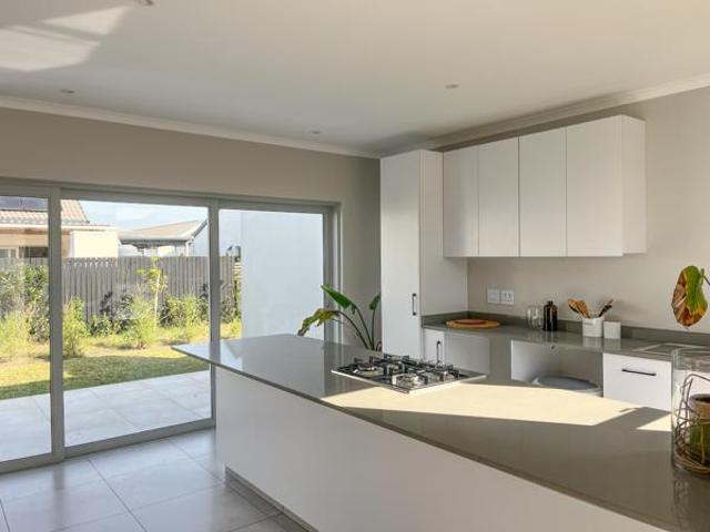 3 Bedroom Townhouse in Salt Rock