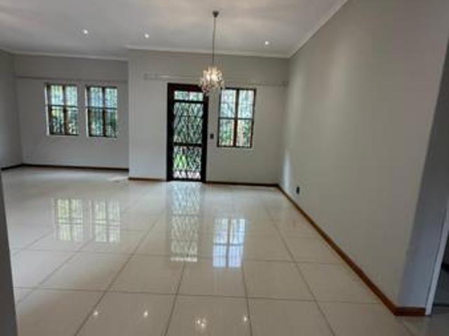 3 Bedroom Townhouse in Saxonwold