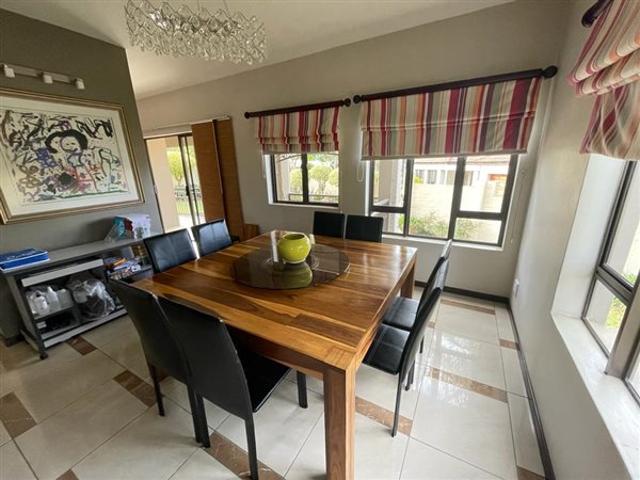 3 Bedroom Townhouse in Schuinshoogte