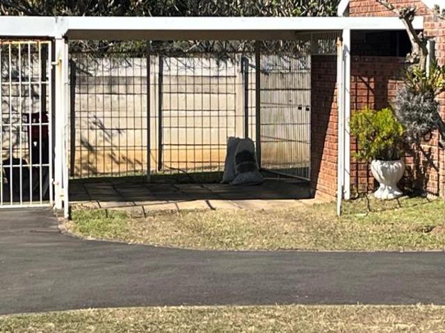 3 Bedroom Townhouse in Scottsville