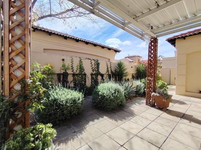 3 Bedroom Townhouse in Secunda