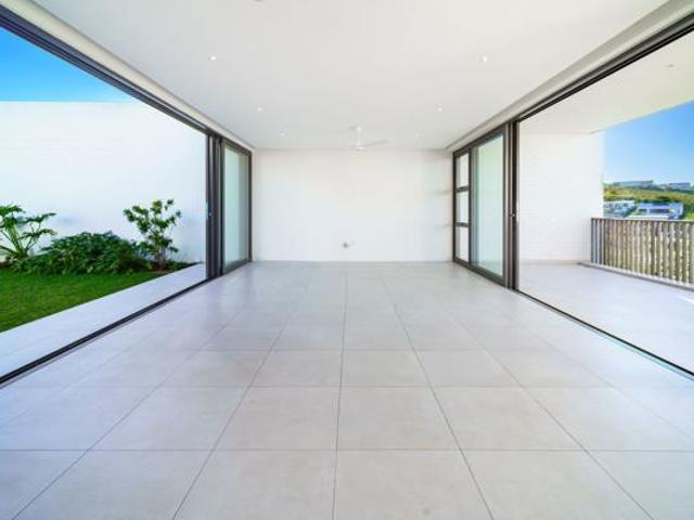 3 Bedroom Townhouse in Sheffield Beach