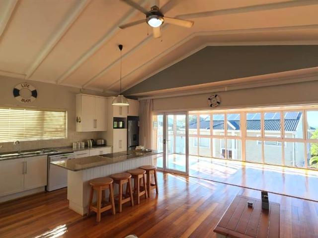 3 Bedroom Townhouse in Shelly Beach