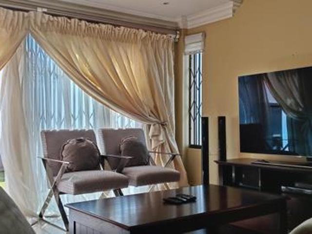 3 Bedroom Townhouse in Shellyvale