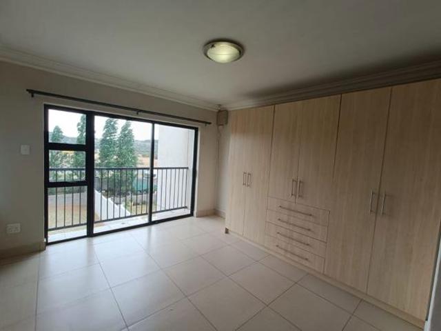 3 Bedroom Townhouse in Shellyvale