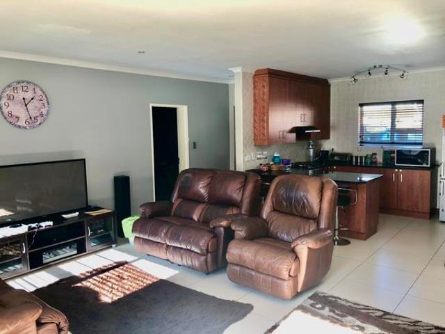3 Bedroom Townhouse in Sherwood