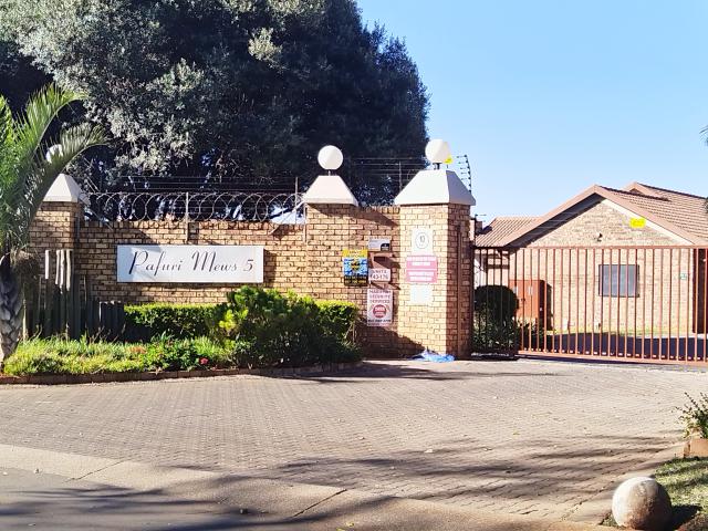 3 Bedroom Townhouse in Sinoville