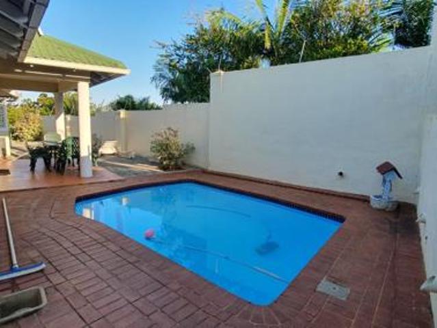 3 Bedroom Townhouse in Somerset Park