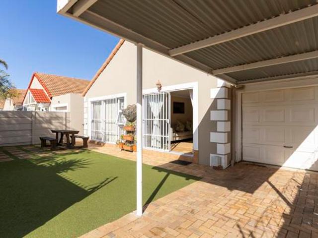 3 Bedroom Townhouse in Somerset Ridge