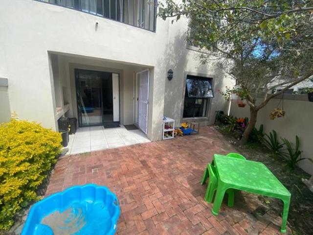 3 Bedroom Townhouse in Sonstraal Heights