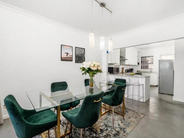 3 Bedroom Townhouse in South End