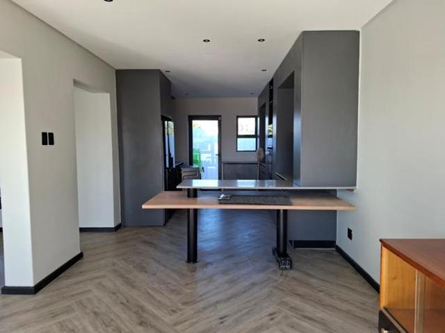 3 Bedroom Townhouse in South End