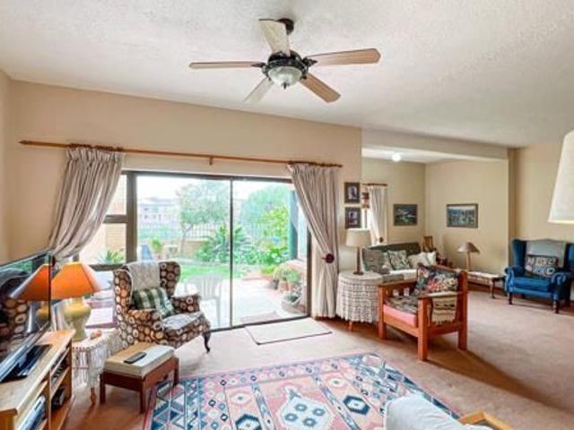 3 Bedroom Townhouse in South End