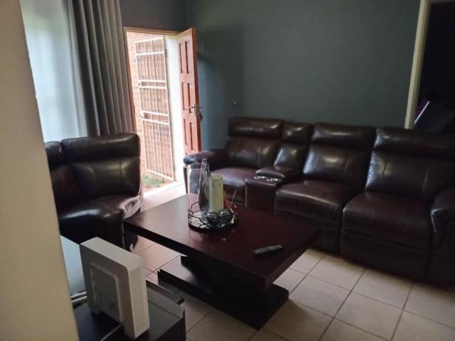 3 Bedroom Townhouse in Thatch Hill Estate