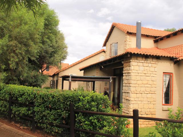 3 Bedroom Townhouse in The Coves