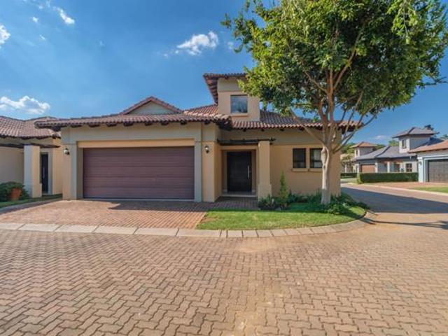 3 Bedroom Townhouse in The Islands Estate