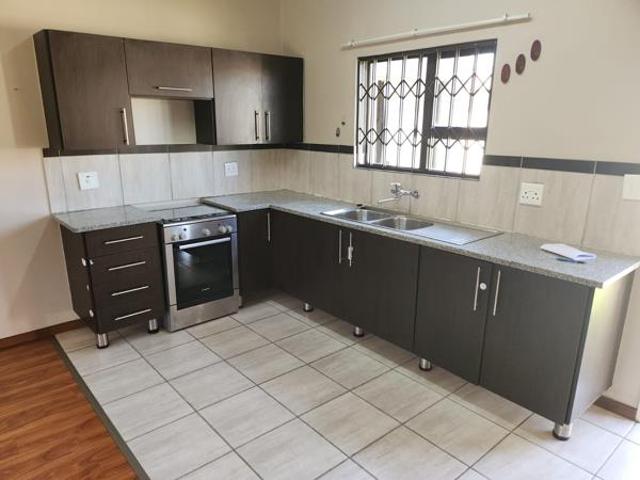 3 Bedroom Townhouse in Terra Nova