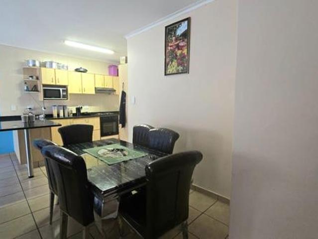 3 Bedroom Townhouse in Uvongo