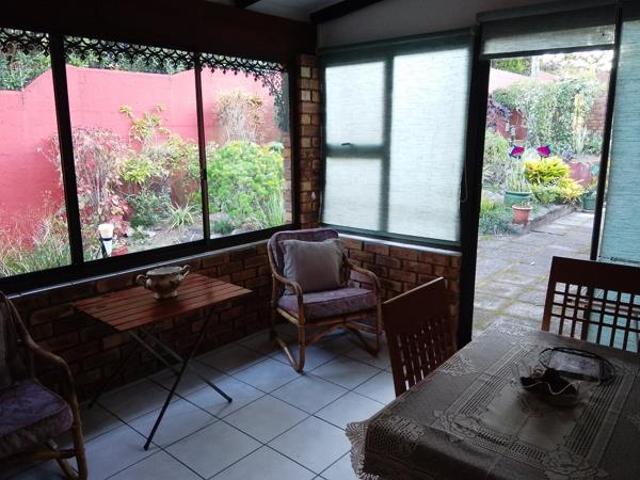 3 Bedroom Townhouse in Uvongo