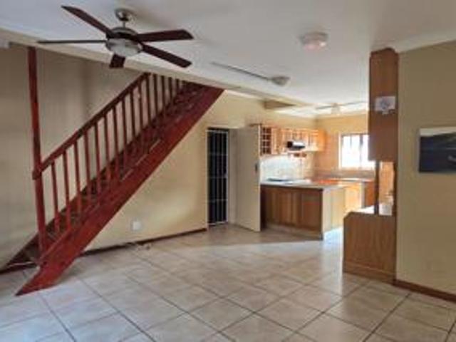 3 Bedroom Townhouse in Uvongo