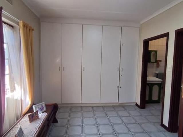3 Bedroom Townhouse in Uvongo