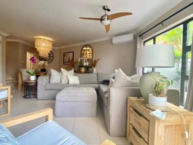 3 Bedroom Townhouse in Umhlanga Rocks