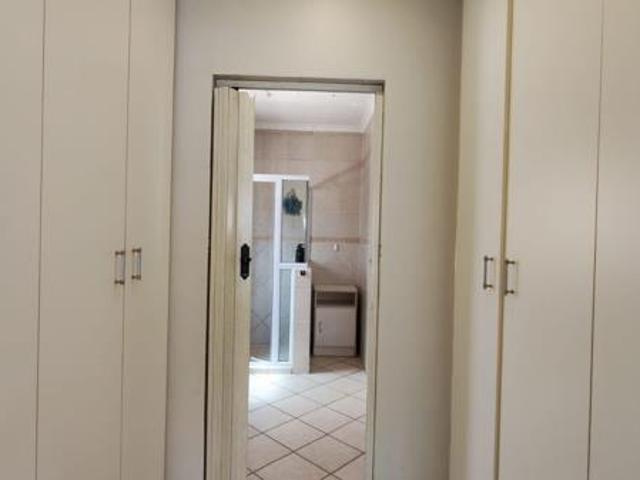 3 Bedroom Townhouse in Vanderbijlpark SW5