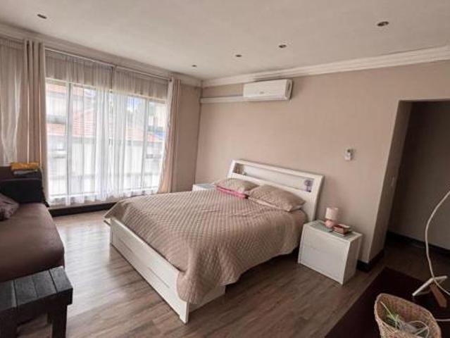 3 Bedroom Townhouse in Vanderbijlpark SW