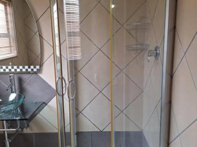 3 Bedroom Townhouse in Vanderbijlpark SE2
