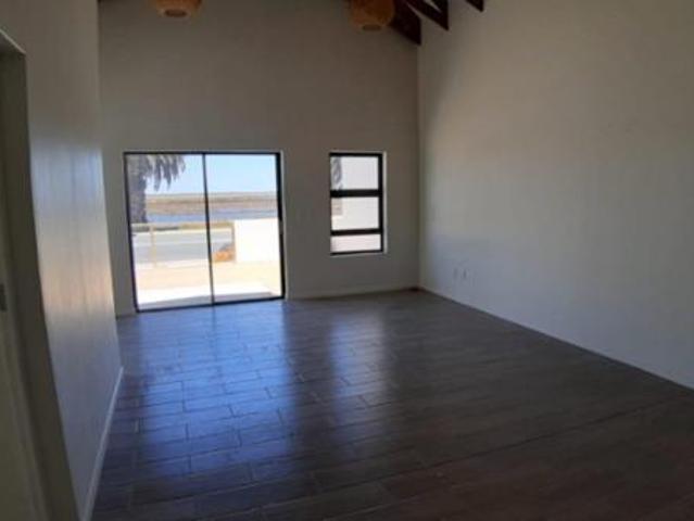 3 Bedroom Townhouse in Velddrif