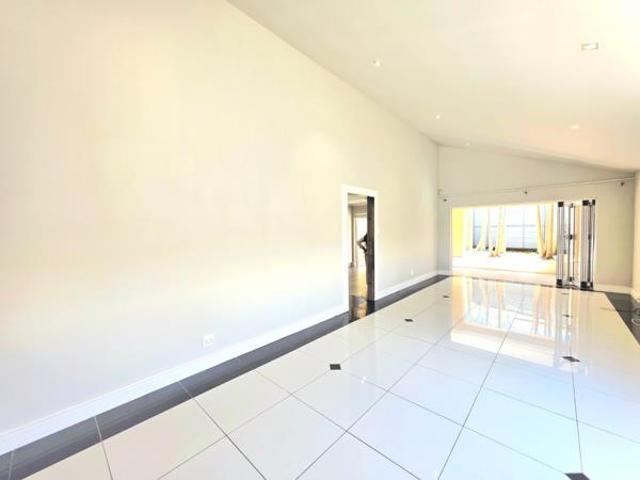 3 Bedroom Townhouse in Vincent