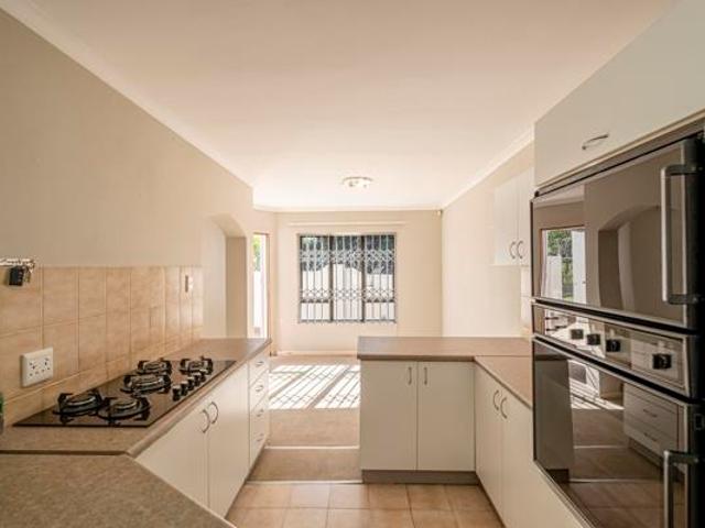 3 Bedroom Townhouse in Walmer