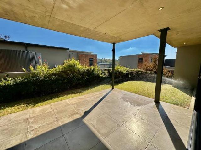 3 Bedroom Townhouse in Waterkloof Ridge