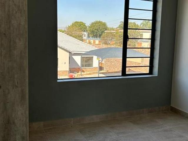 3 Bedroom Townhouse in Waterval East