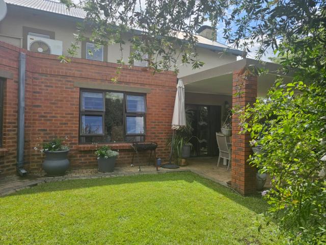 3 Bedroom Townhouse in Waterval East