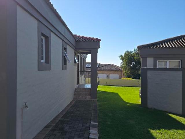 3 Bedroom Townhouse in Wavecrest