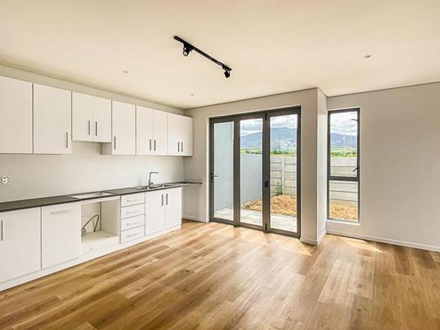 3 Bedroom Townhouse in Wellington Central