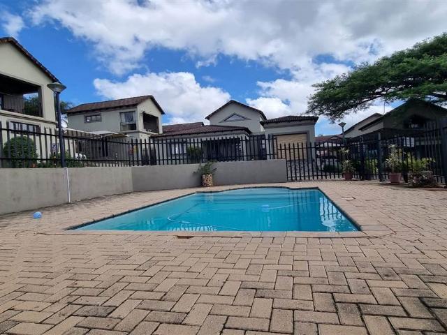 3 Bedroom Townhouse in White River