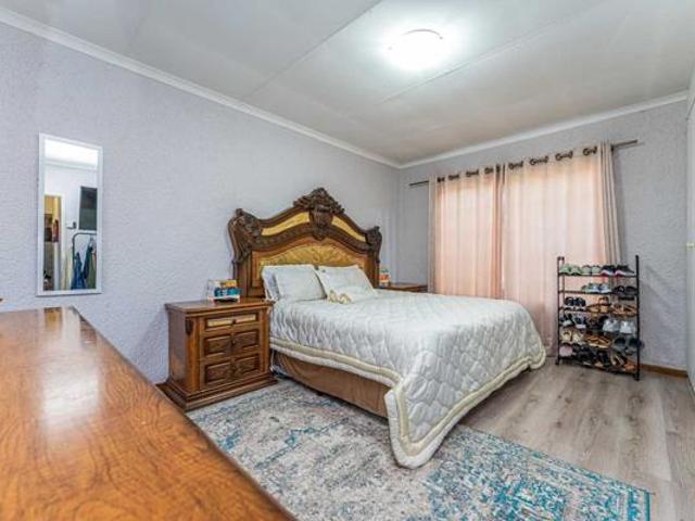 3 Bedroom Townhouse in Wilgeheuwel